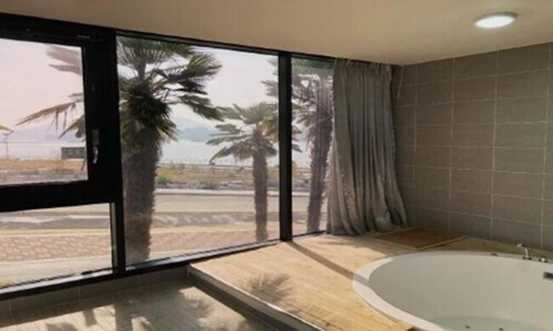 Arte Resort Spa & Pool Villa image