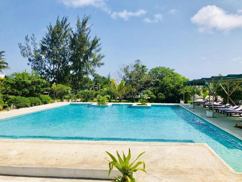 Pemba Paradise image 10