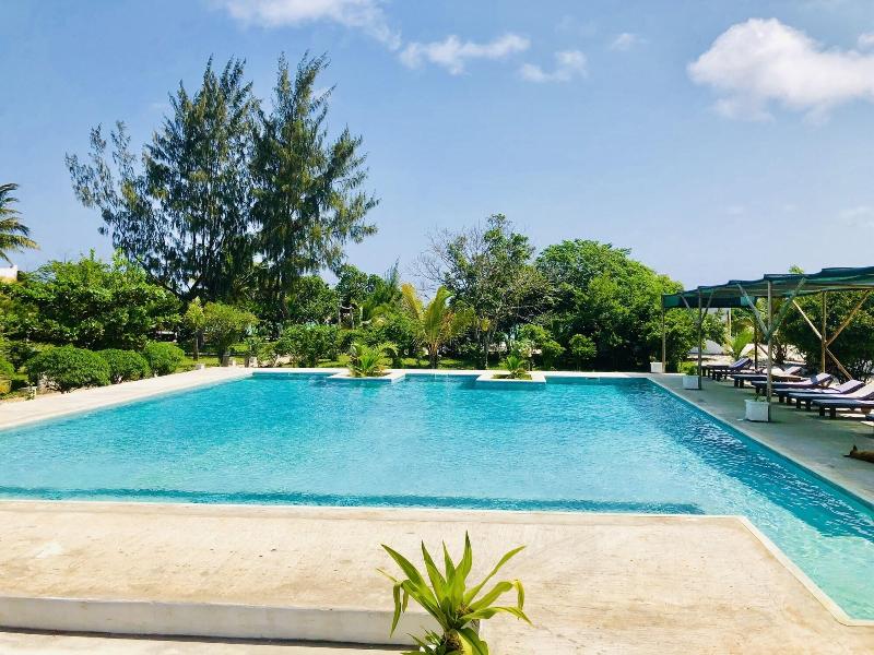 Pemba Paradise image 4