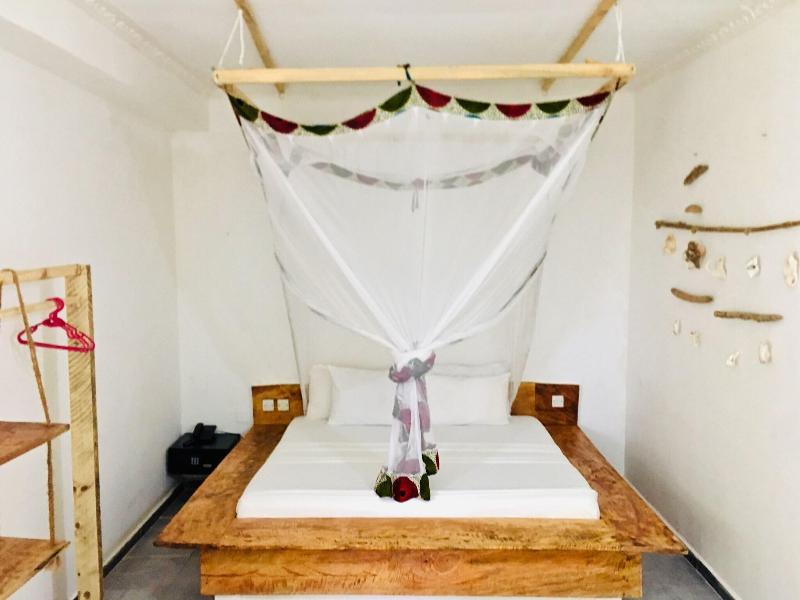 Pemba Paradise image 8
