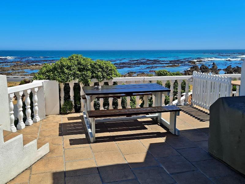 Walkerbay Accommodation — photo 4