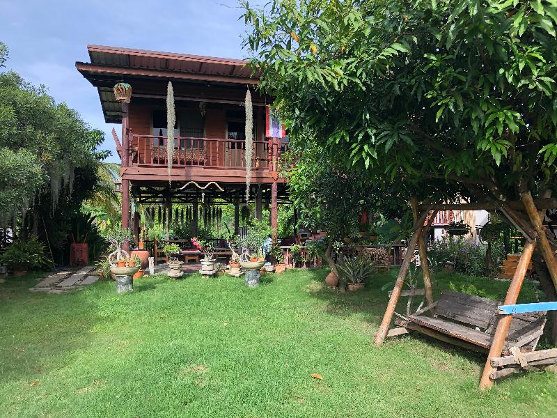 Metha Country View Homestay