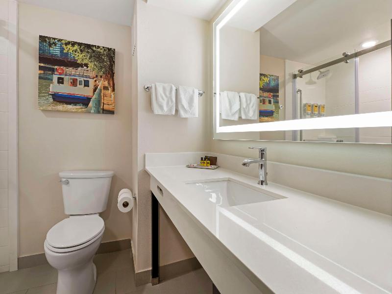 Best Western Plus South Holland/Chicago Southland image