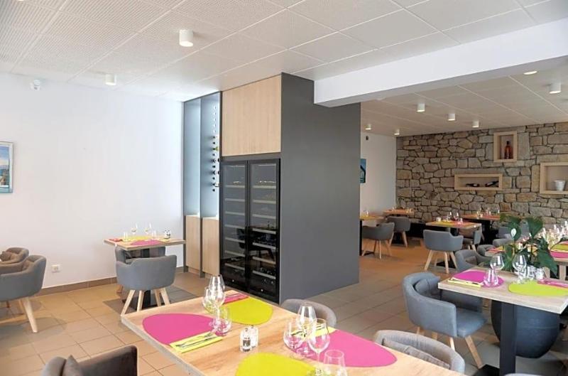 LOGIS HOTEL LE CONFLUENT image