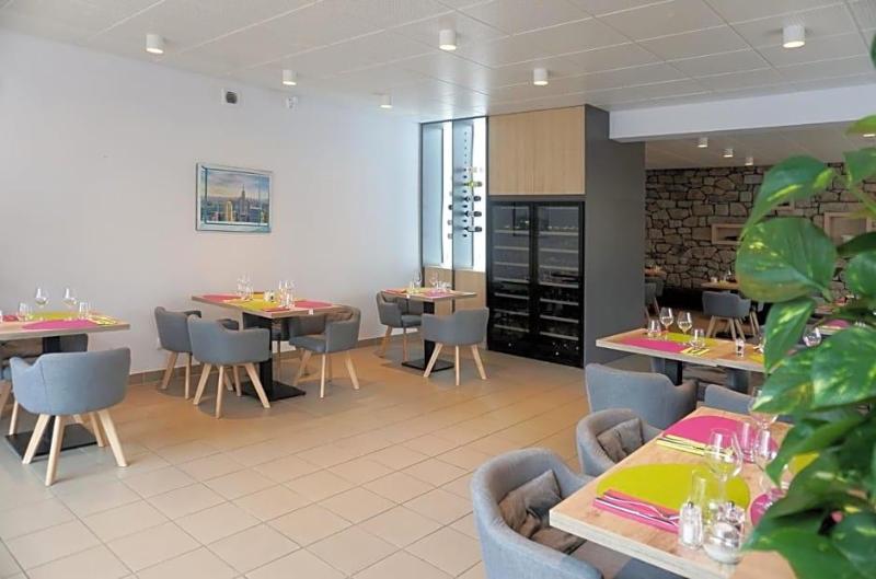 LOGIS HOTEL LE CONFLUENT image