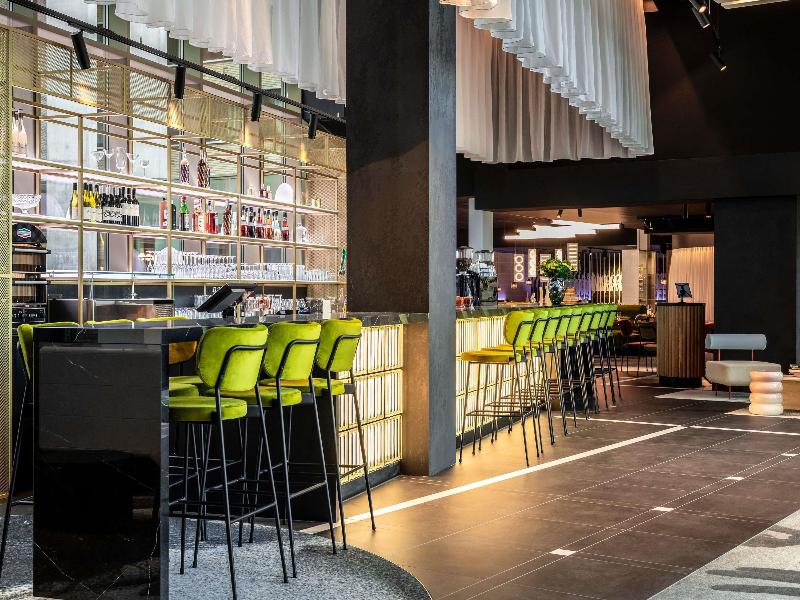 Mercure Amsterdam North Station image