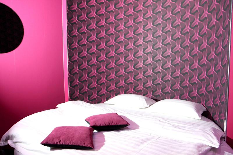 Hotel Roma Yerevan & Tours image