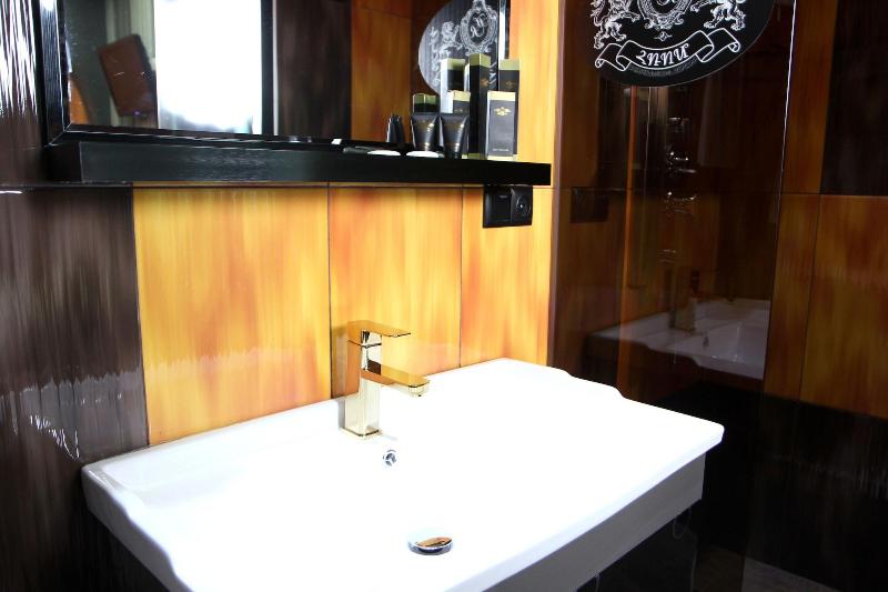 Hotel Roma Yerevan & Tours image