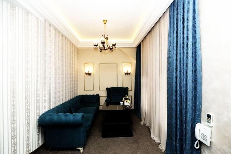 Hotel Roma Yerevan & Tours image