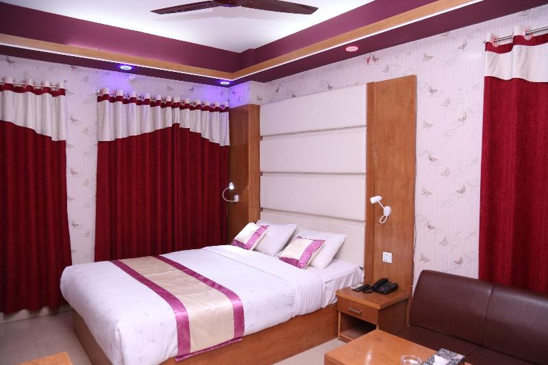 Platinum Hotel Ltd image