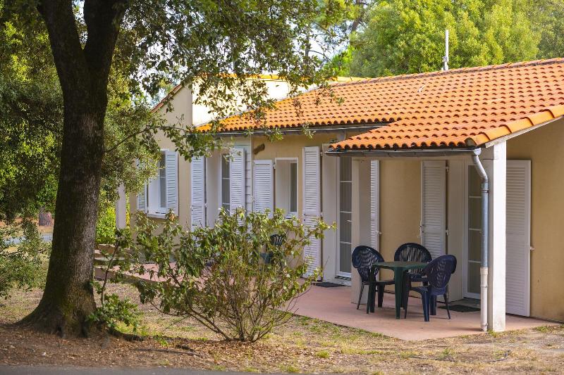 Village Vacances Azureva Ile d'Oleron image