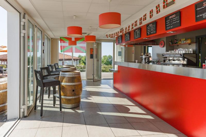 Village Vacances Azureva Hendaye image