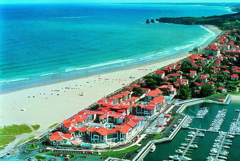 Village Vacances Azureva Hendaye image