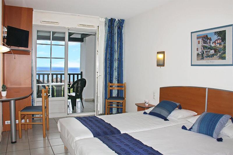 Village Vacances Azureva Hendaye image