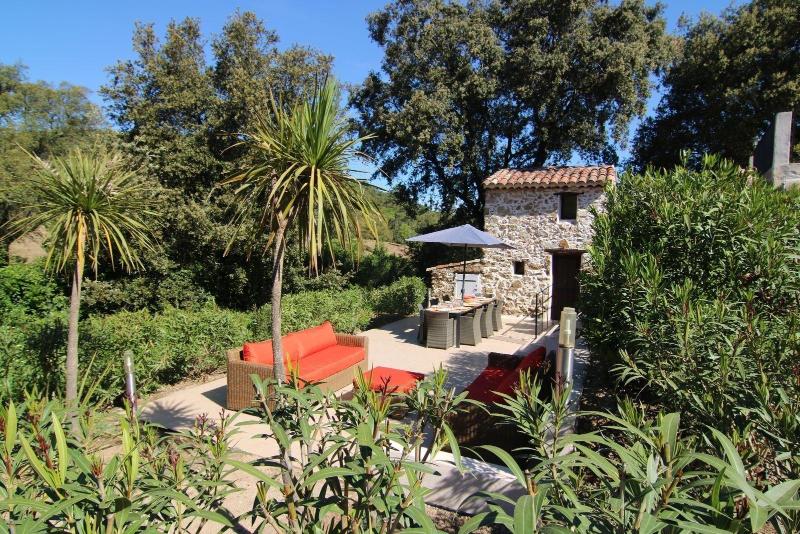 Hameau des Claudins image