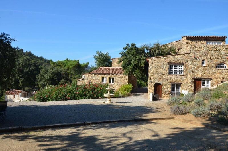 Hameau des Claudins image