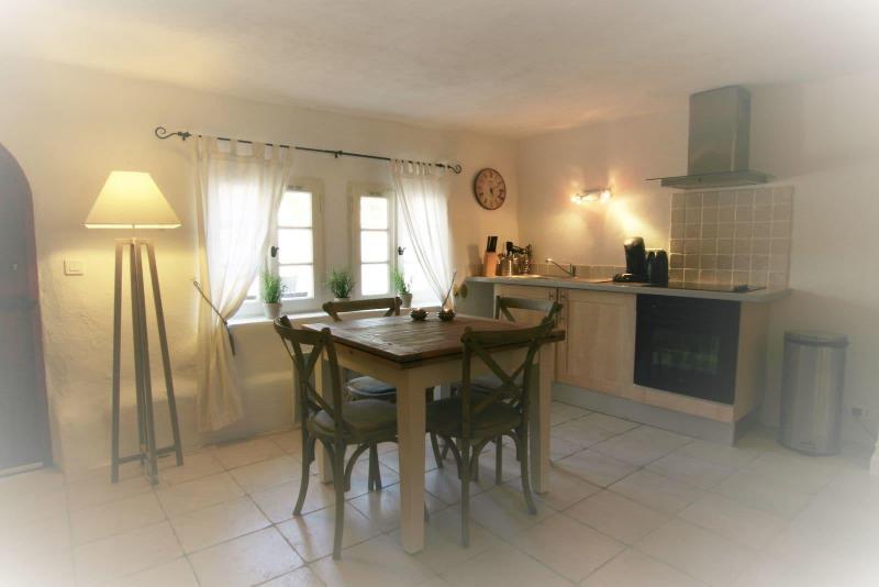 Hameau des Claudins image