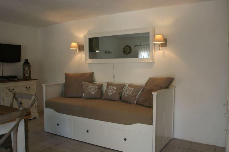 Hameau des Claudins image