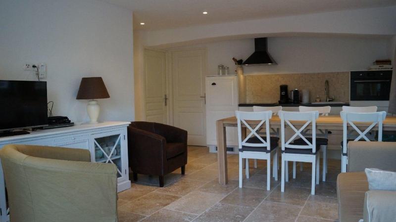 Hameau des Claudins image