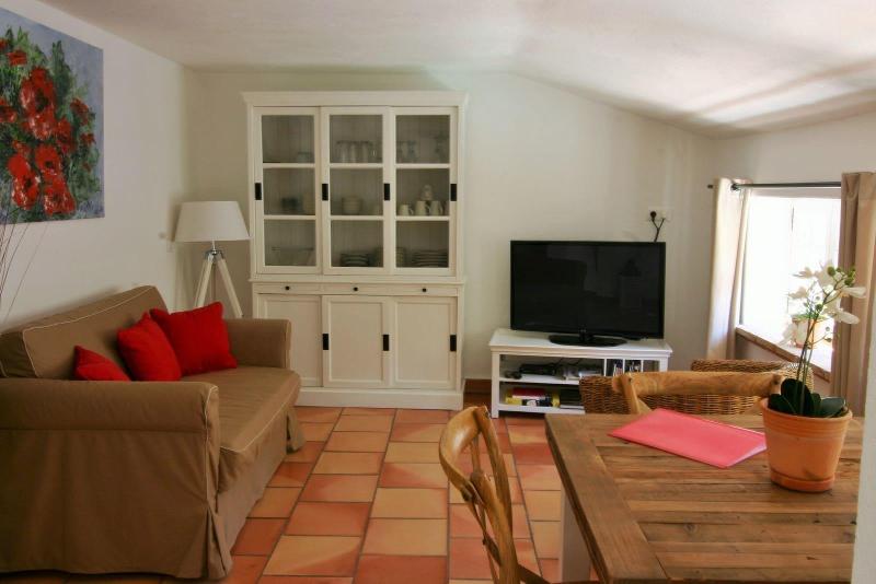Hameau des Claudins image