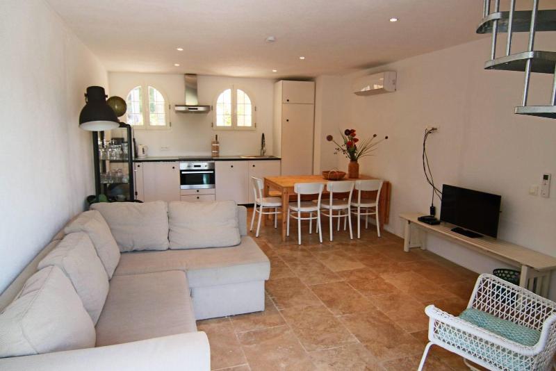 Hameau des Claudins image