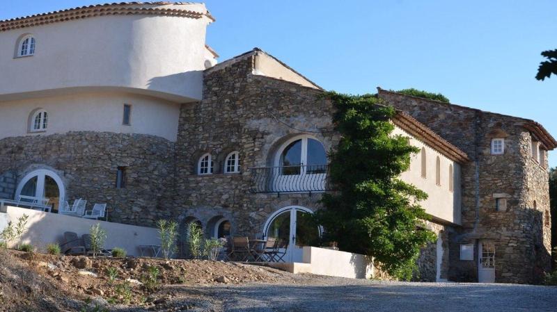 Hameau des Claudins image