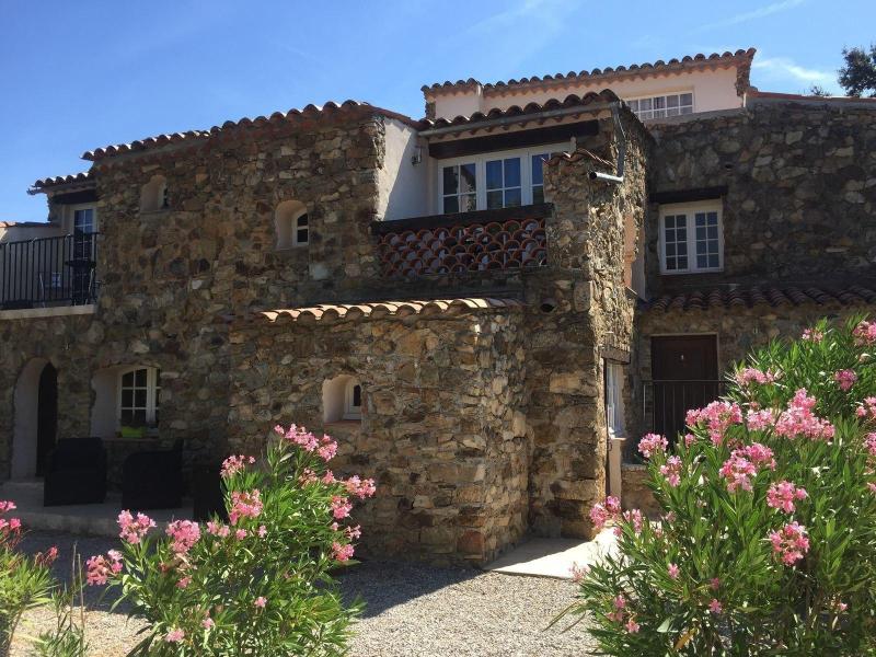Hameau des Claudins image