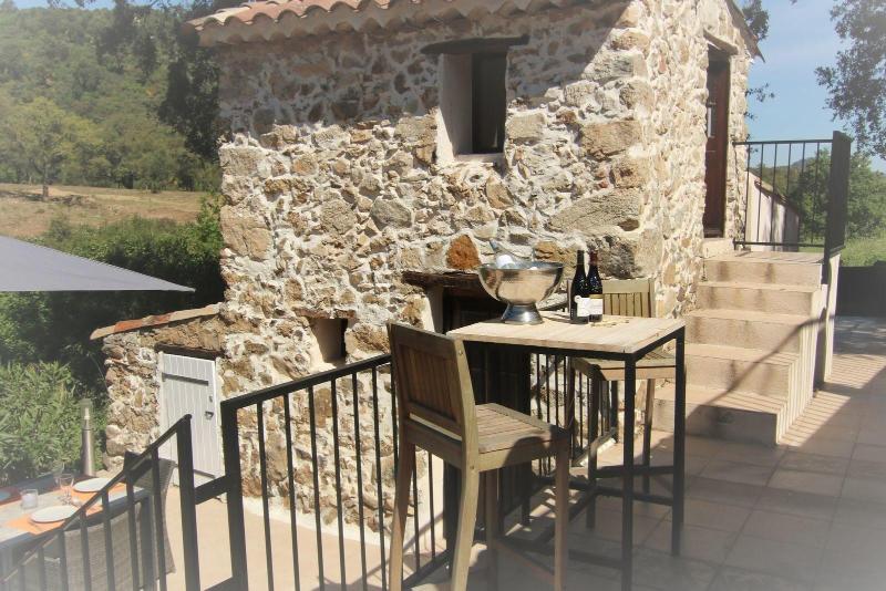 Hameau des Claudins image