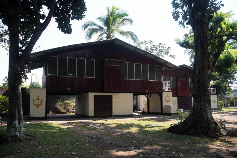 Hotel La Colonia image