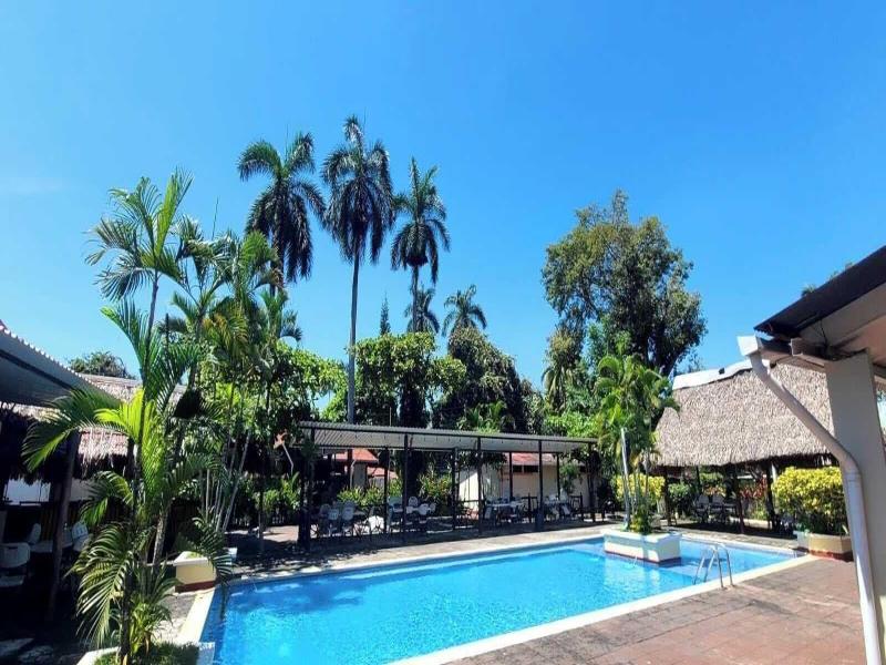 Hotel La Colonia image