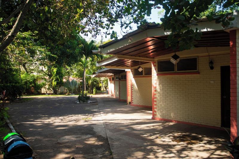 Hotel La Colonia image