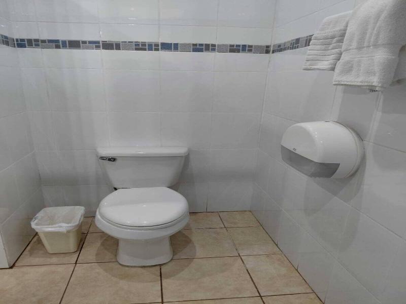 Hotel La Colonia image