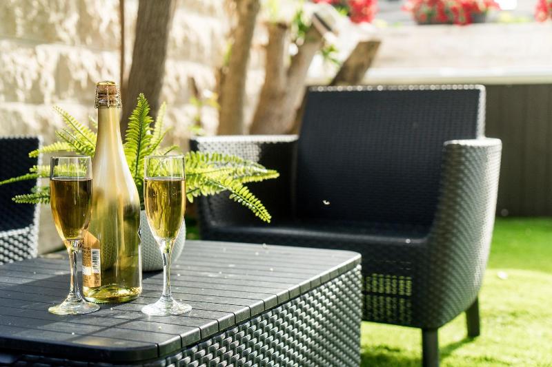 La Finca - Luxury Suites Hotel