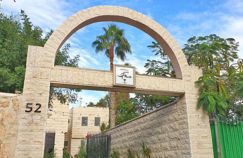La Finca - Luxury Suites Hotel