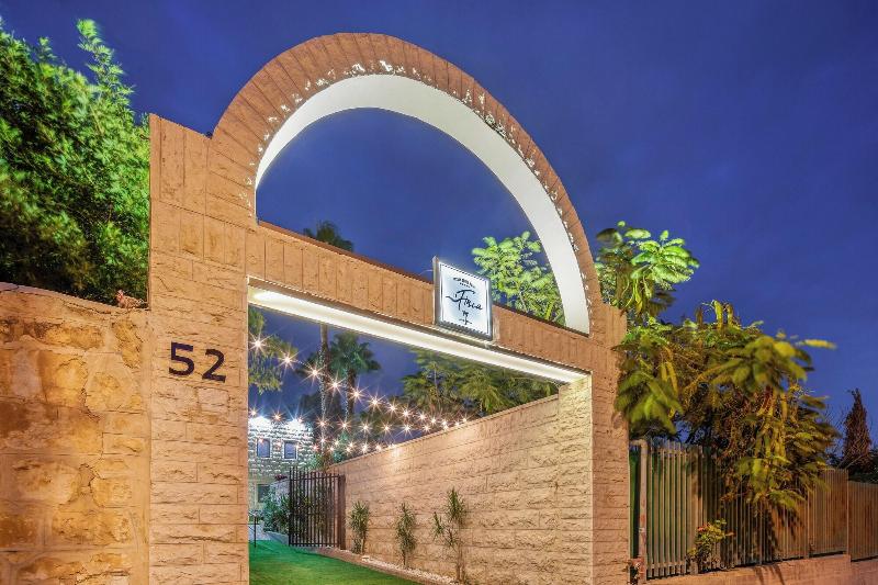 La Finca - Luxury Suites Hotel