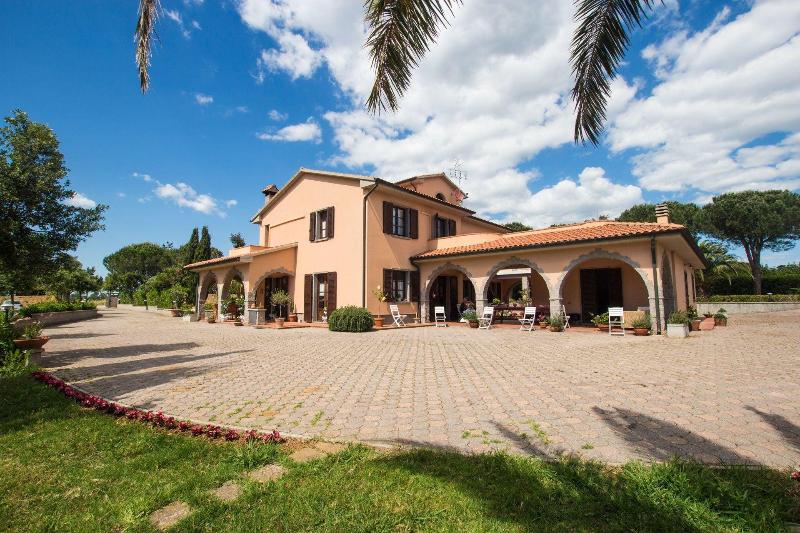 Villa Mandrioli Agriturismo — general view