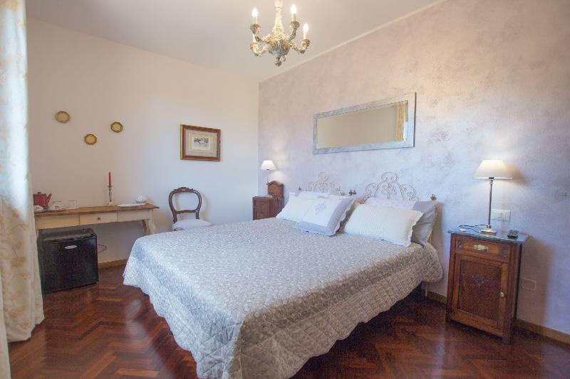 Villa Mandrioli Agriturismo image