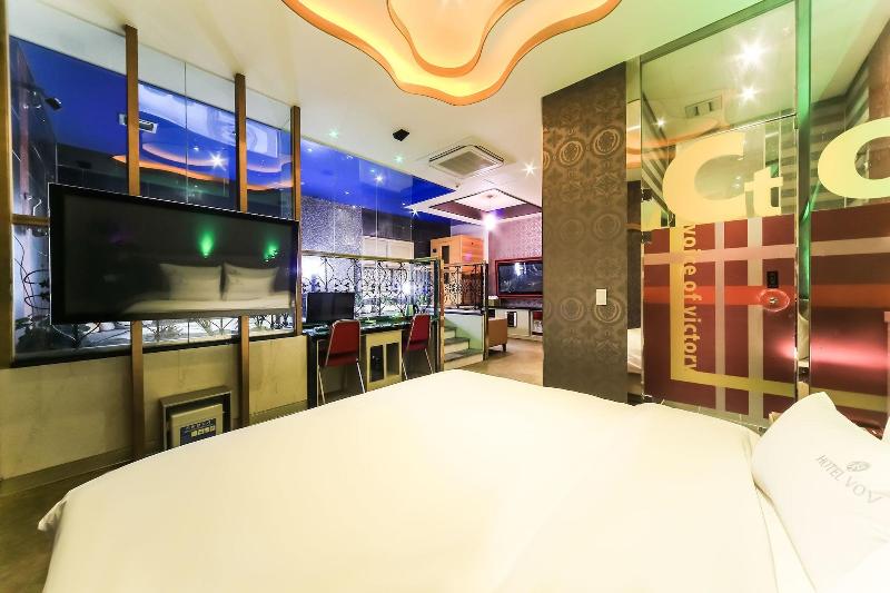 Hotel Vov image