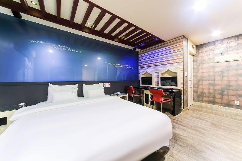 Hotel Vov image