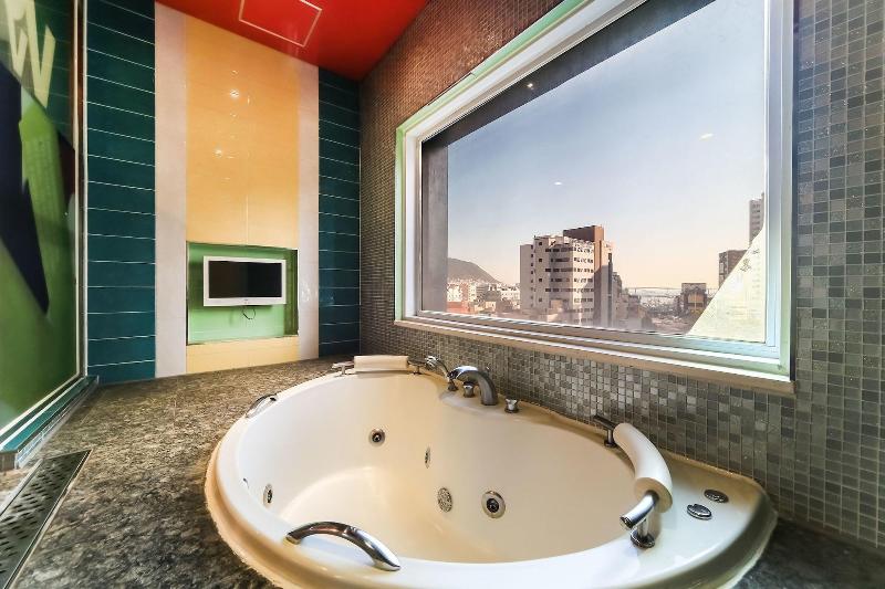 Hotel Vov image