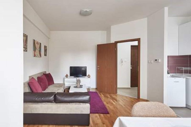 Smart Apartments Skopje image