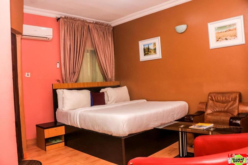 Sweet Savor Hotels & Suites image