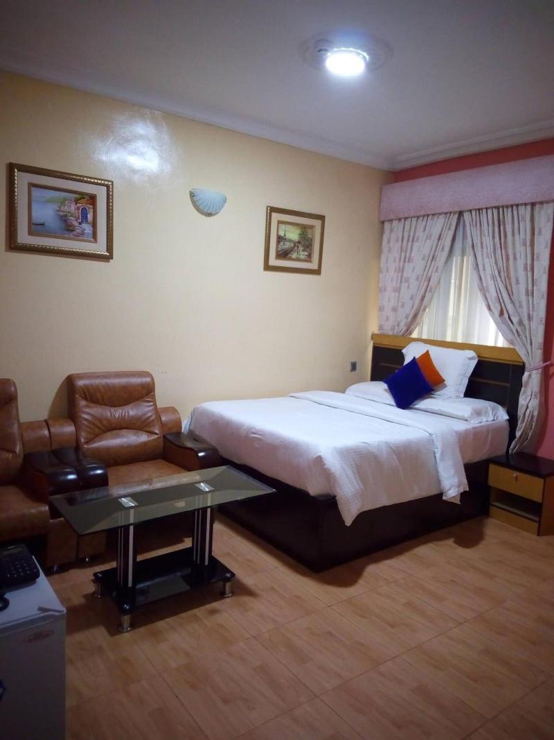 Sweet Savor Hotels & Suites image