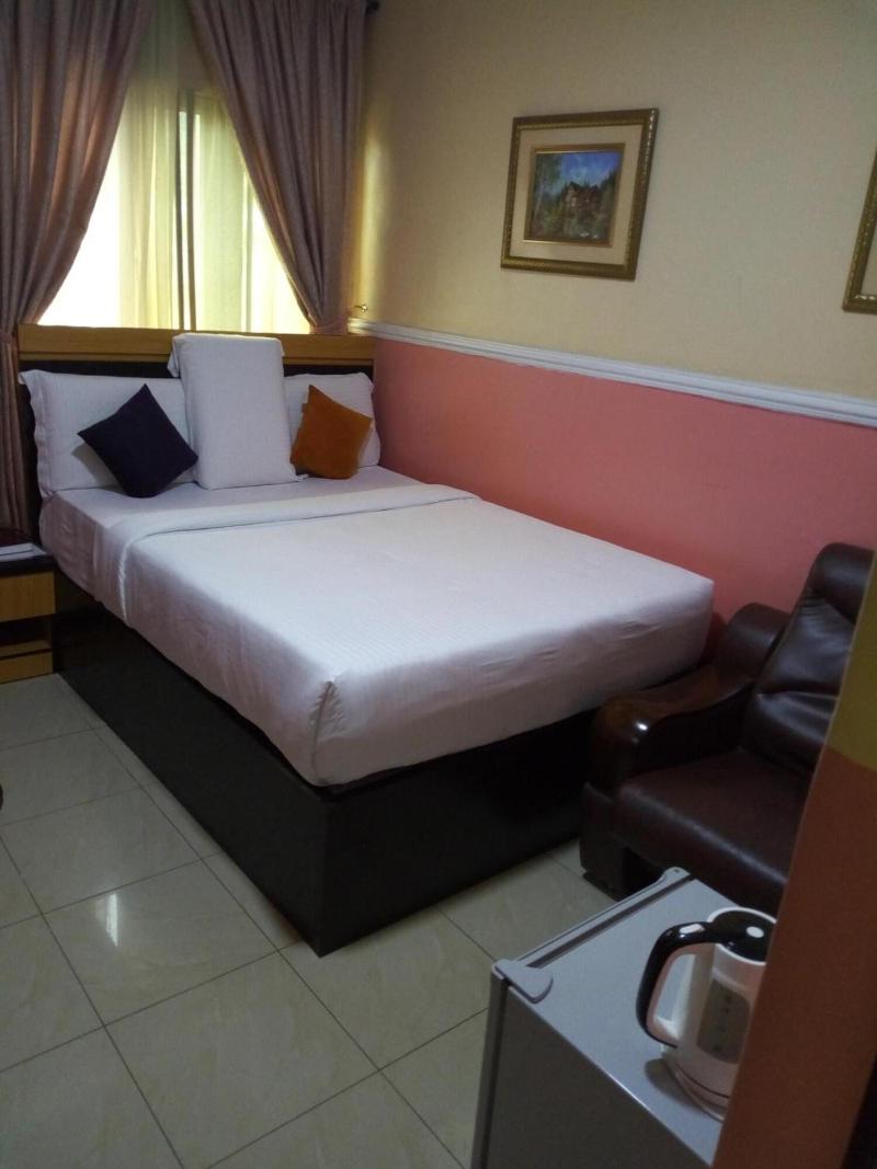 Sweet Savor Hotels & Suites image