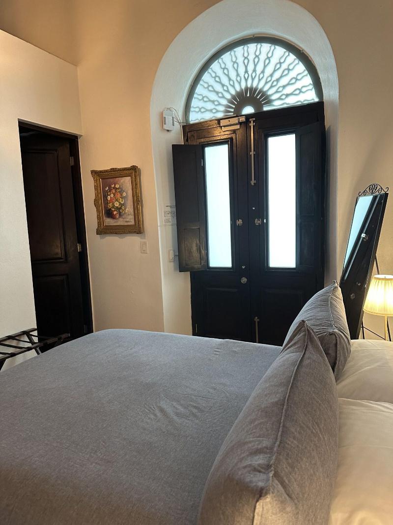 352 Guest House image