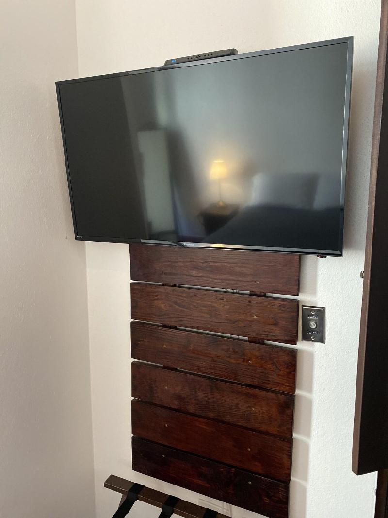 352 Guest House image