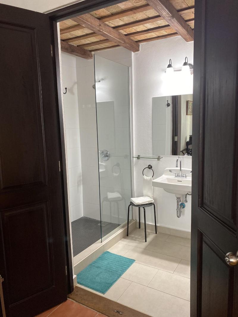 352 Guest House image