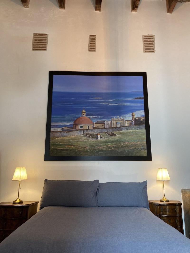 352 Guest House image