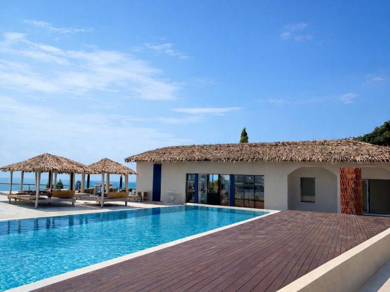 Baan Jai Dee Studio Apartments image