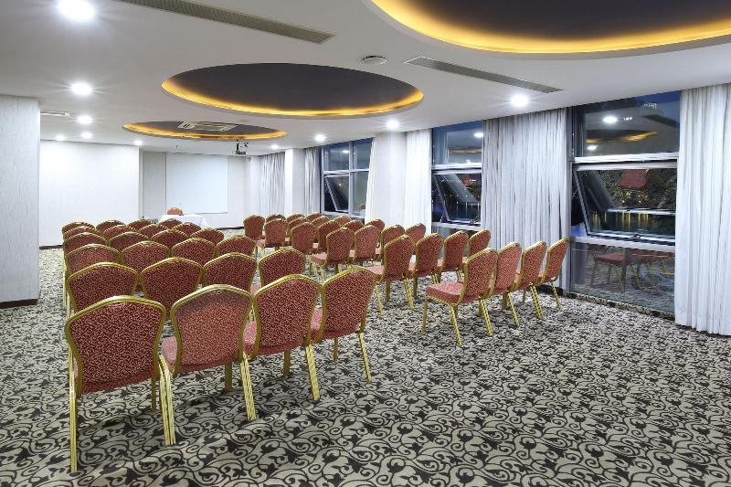 Taskopru Hotel image